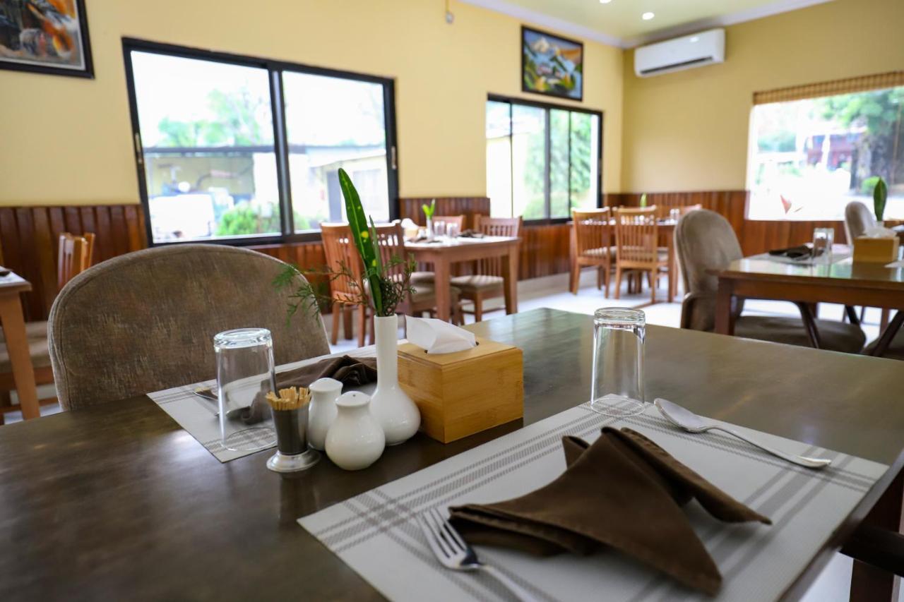 Siddhartha Riverside Resort, Chumlingtar Makaising Bagian luar foto